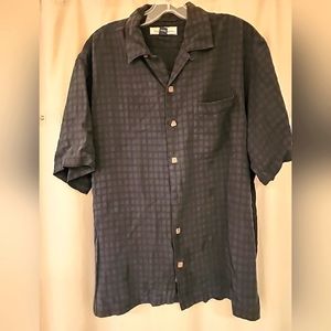 Men's Vintage Tommy Bahama Black Embroidered Short Sleeve Silk ButtonUp Shirt- M